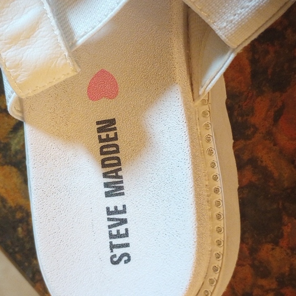 Steve Madden Sandal - Picture 7 of 9
